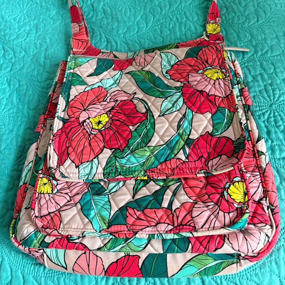 Vera Bradley Floral Quilted crossbody bag